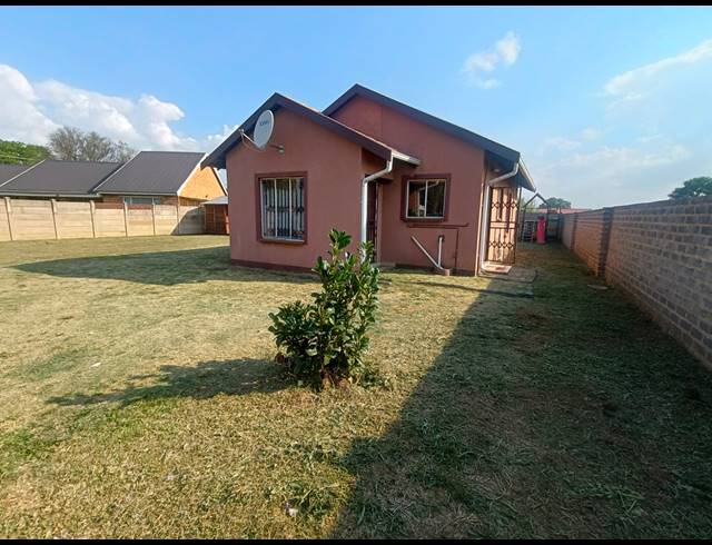 3 BEDROOM HOUSE TO LET IN RIVERSDALE